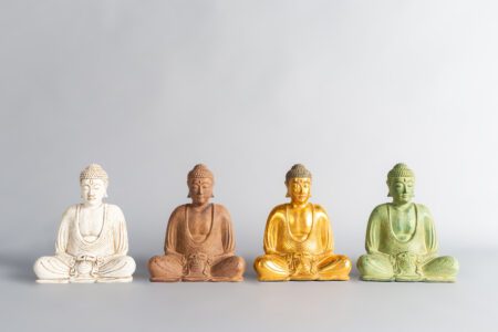 Buda Meditando 25 cms Colores