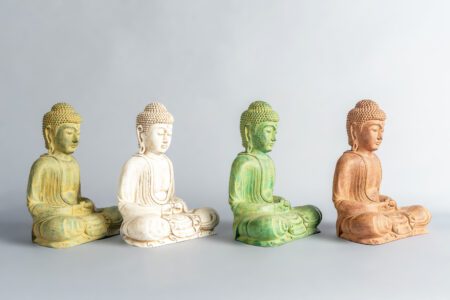 Buda Meditando 30 cms Colores