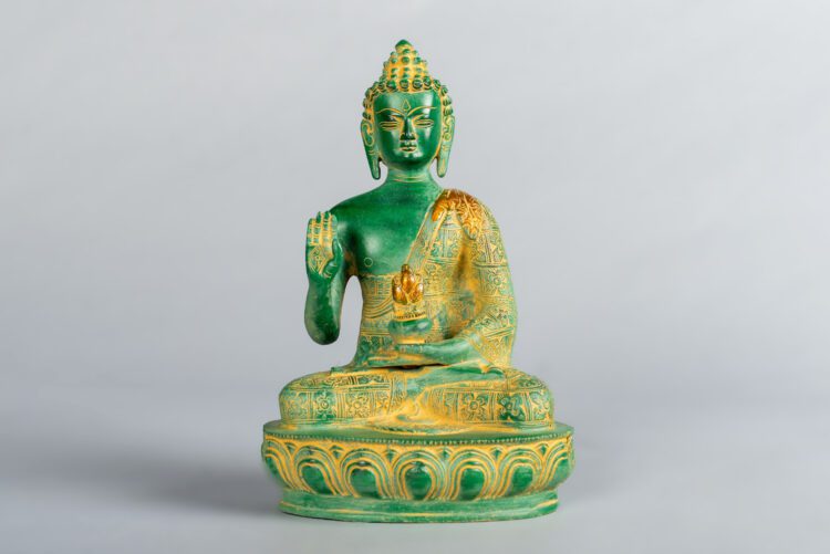 Buda en Bronce  Verde base Flor de loto