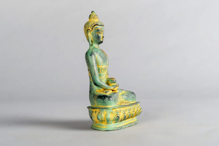 Buda en Bronce  Verde base Flor de loto - Imagen 2