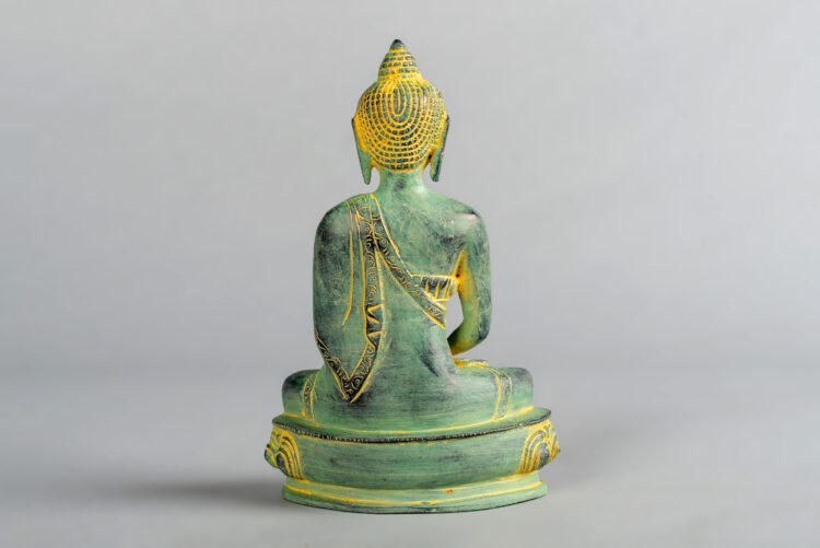 Buda en Bronce  Verde base Flor de loto - Imagen 4